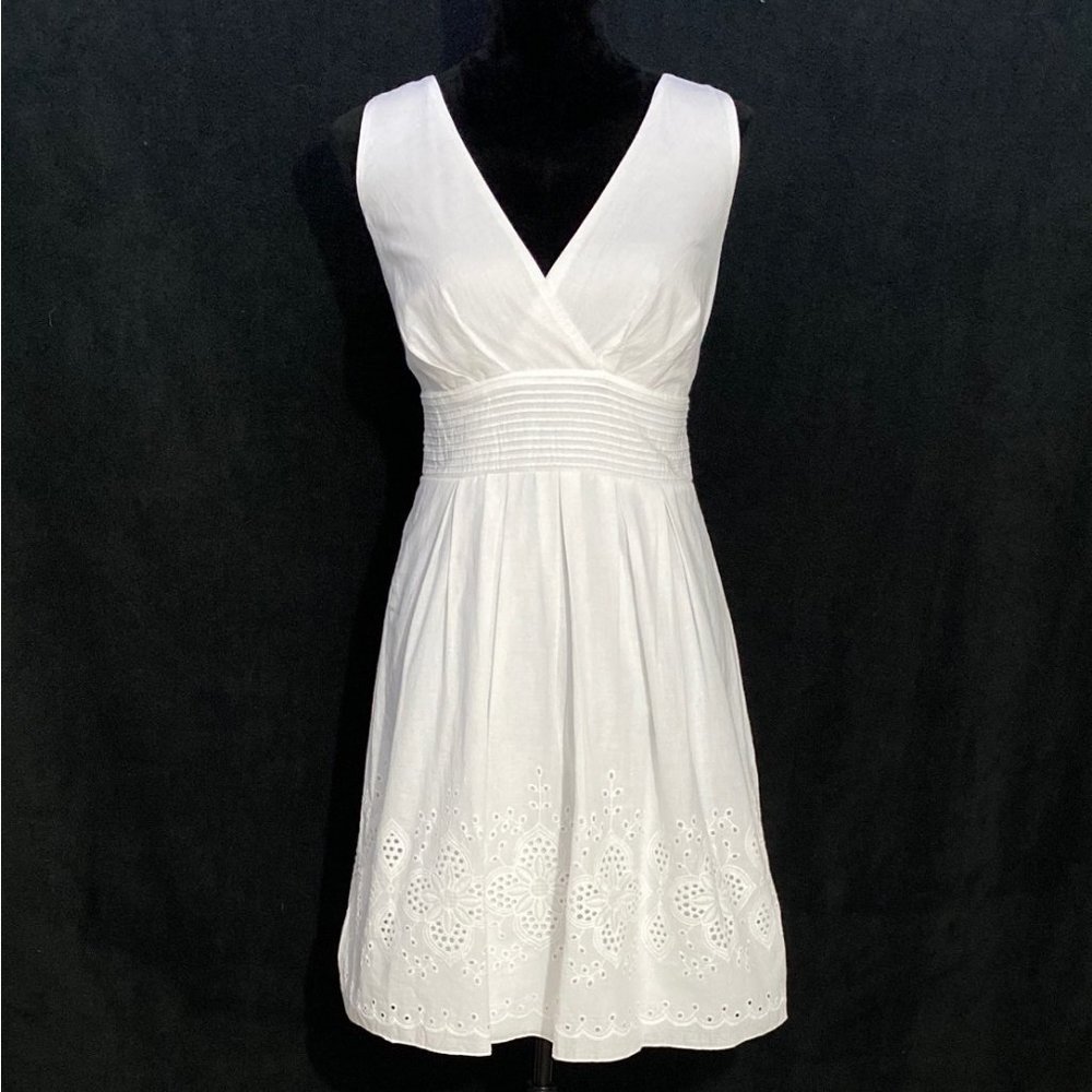 Corey P 10 Dress NWT White Embroider Eyelet Box Pleat Skirt Belt Machine Wash